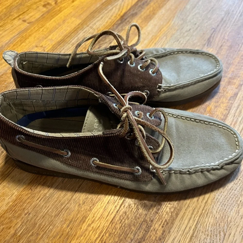 Sperry Men's Tan and Brown Boat Shoes‎